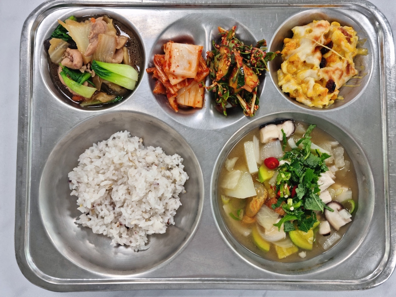 4.13(자율배식대-매일 흰죽제공, 우유급식-해당학반에서 실시)